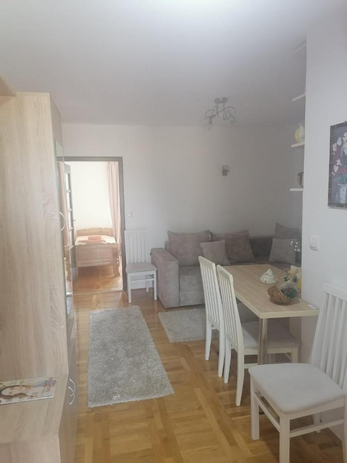 Apartmani Tarsko Sunce Kaludjerske Bare Exterior foto